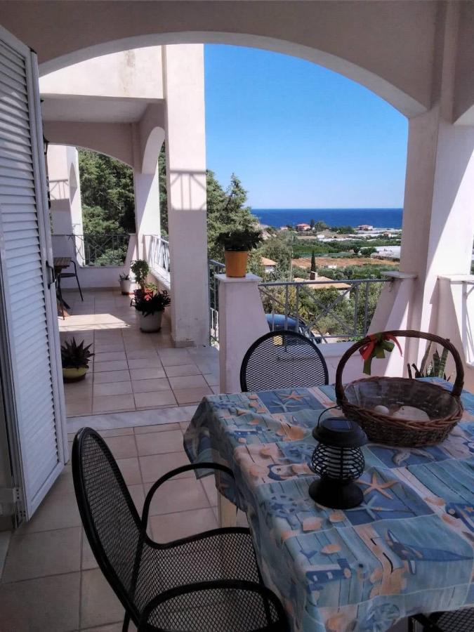 West Red Rock And View Leonidio Maisonette Studio Екстер'єр фото